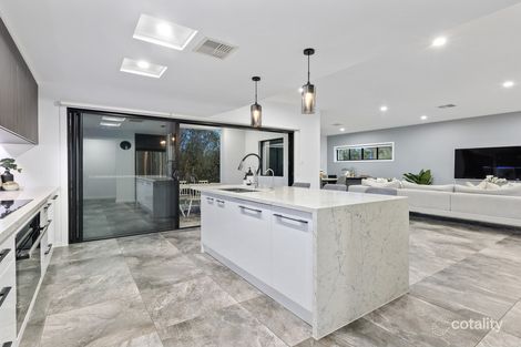 Property photo of 52 Waterline Boulevard Thornlands QLD 4164
