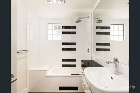 Property photo of 1/2 Clausen Street Mount Gravatt East QLD 4122