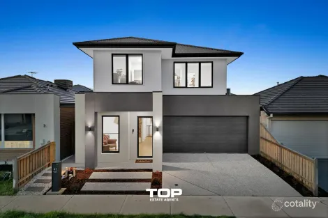 41 Garrison Loop, Clyde North, VIC 3978