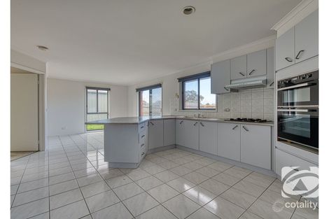 Property photo of 48 Insignia Crescent Berwick VIC 3806