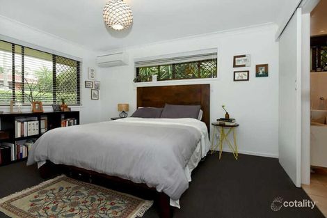 Property photo of 14 Barrymount Crescent Mount Lofty QLD 4350