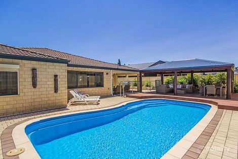 9 Wombarra St, Secret Harbour, WA 6173
