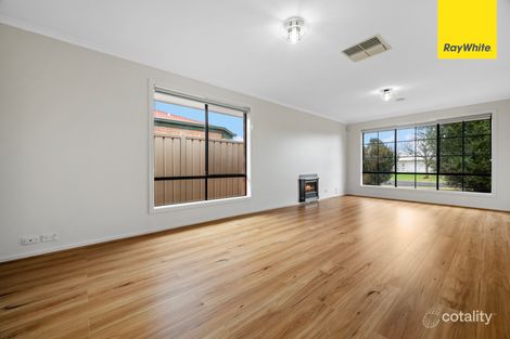 Property photo of 2 Anthony Court Melton West VIC 3337