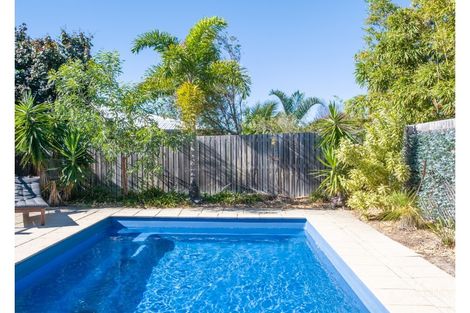 Property photo of 6 North Break Agnes Water QLD 4677