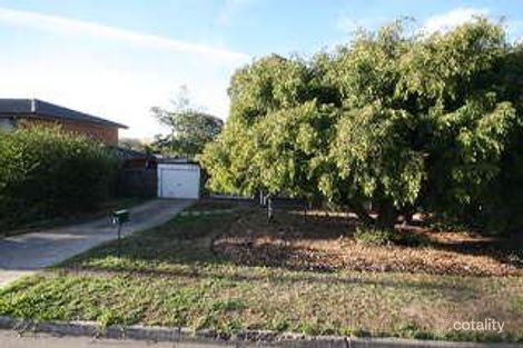 11 Kenihans Rd, Happy Valley, SA 5159