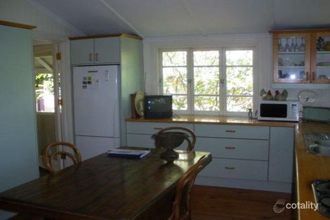 Property photo of 28 Arthur Terrace Red Hill QLD 4059