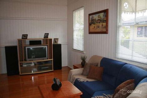 Property photo of 30 Bulgin Avenue Wynnum West QLD 4178