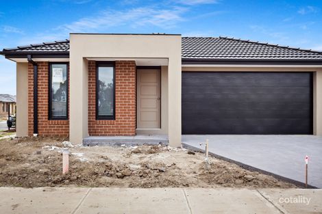 28 Hunt Way, Pakenham, VIC 3810
