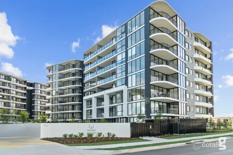 2201/10 Sickle Ave, Hope Island, QLD 4212