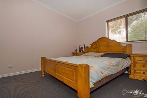 Property photo of 16 Grosmont Glade Leschenault WA 6233