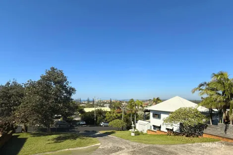 12 Henson Lane, Yamba, NSW 2464
