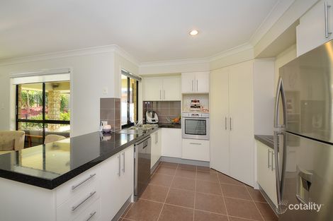 Property photo of 8 Marshall Grove Bonogin QLD 4213