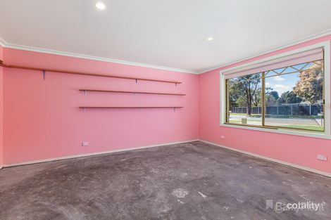 Property photo of 6 Freestone Court Kilmore VIC 3764