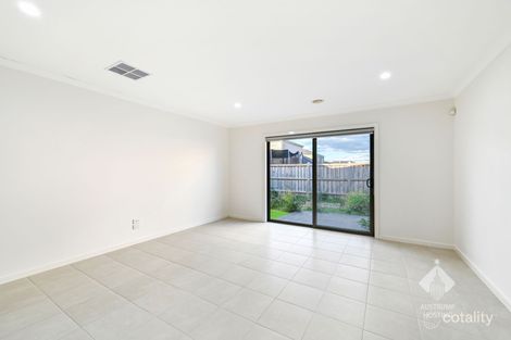 Property photo of 10 Dodson Drive Point Cook VIC 3030
