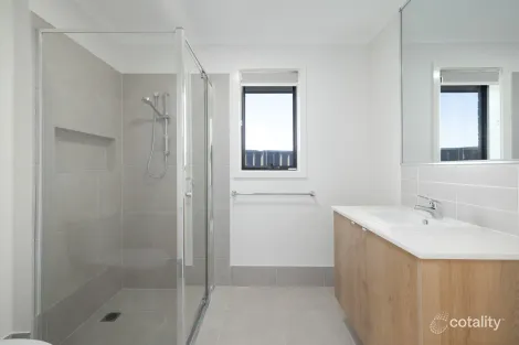 Property photo of 26 Leyland Circuit Lochinvar NSW 2321