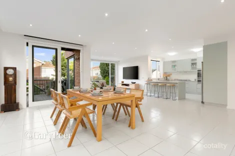 Property photo of 250 Booran Road Ormond VIC 3204