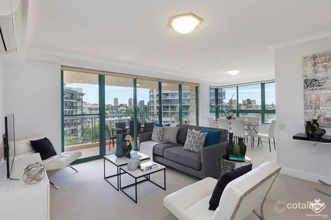 Property photo of 1 Goodwin Street Kangaroo Point QLD 4169