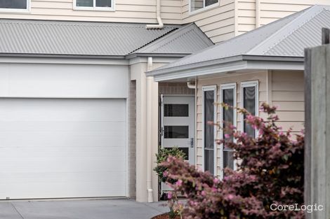 Property photo of 2/97A Stuart Street North Toowoomba QLD 4350