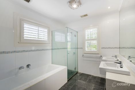 Property photo of 30 Rowland Street Kew VIC 3101