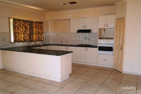Property photo of 5 Conroy Place Roxburgh Park VIC 3064