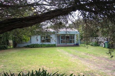 16 Maxwell St, Blairgowrie, VIC 3942
