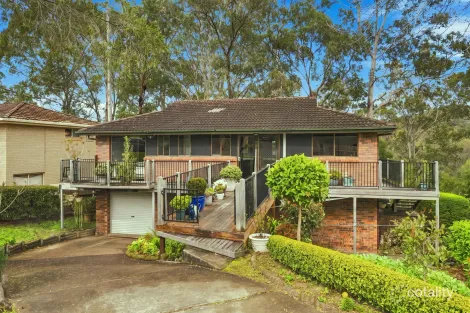 8 Hasluck Dr, Watanobbi, NSW 2259