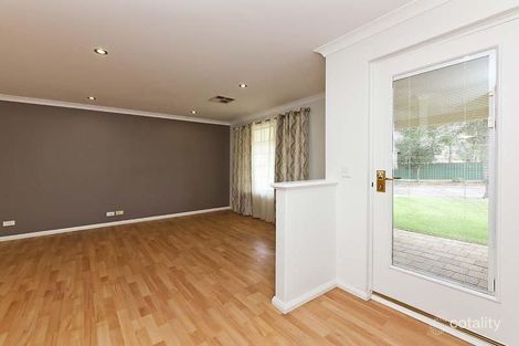 Property photo of 18 Inquirer Lane Stratton WA 6056