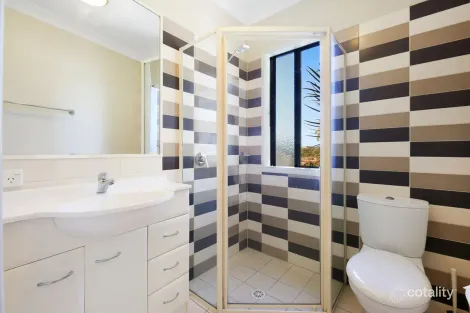 Property photo of 19/170 Whiting Street Labrador QLD 4215