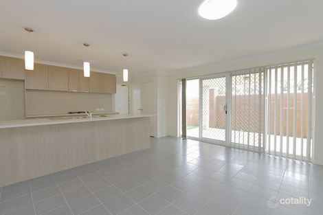 Property photo of 8 Marron Chase Baldivis WA 6171
