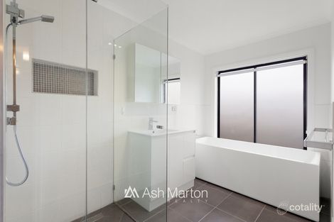 Property photo of 14 Carawa Way Skye VIC 3977