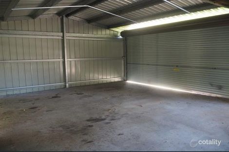 Property photo of 27 Beardmore Crescent Dysart QLD 4745