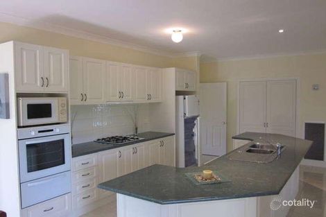 Property photo of 10 Andy Close Lilydale VIC 3140