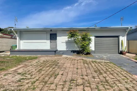 10 Delia Ave, Budgewoi, NSW 2262