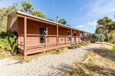 25 Jennings Rd, Linton, VIC 3360