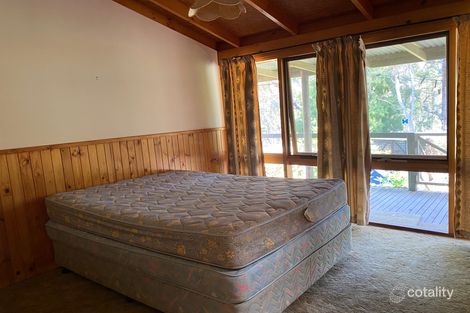 Property photo of 29 Shady Gully Drive Mallacoota VIC 3892