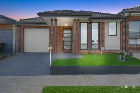 Property photo of 72 Surin Road Tarneit VIC 3029