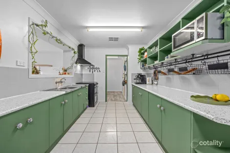 Property photo of 9 McInnerney Street Collingwood Park QLD 4301