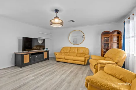 Property photo of 9 McInnerney Street Collingwood Park QLD 4301
