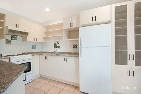 Property photo of 10/3-5 Clyde Road Dee Why NSW 2099