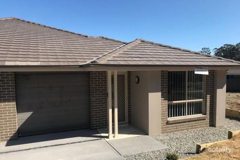 2/82 Alkira Ave, Cessnock, NSW 2325