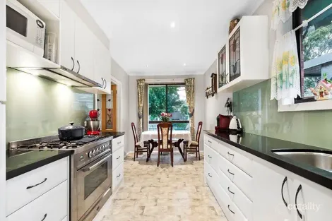 Property photo of 63 Lenna Street Burwood East VIC 3151