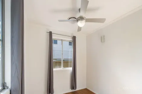 Property photo of 15 Gerald Avenue Clontarf QLD 4019