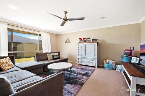 Property photo of 44 Wareena Crescent Glenvale QLD 4350