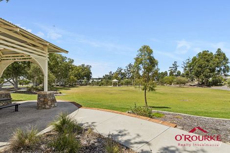 Property photo of 37 Pitsford Chase Aveley WA 6069