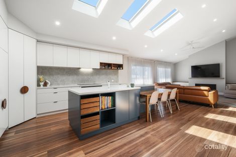 82 Bingley Cres, Fraser, ACT 2615