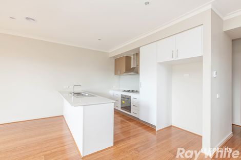 Property photo of 16 Eaglehawk Drive Mernda VIC 3754