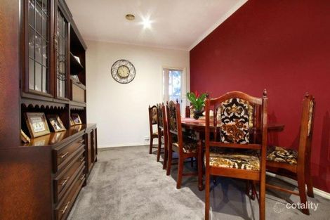 Property photo of 9 Hummingbird Place South Morang VIC 3752