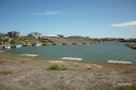 Property photo of 225 Excelsior Parade Hindmarsh Island SA 5214