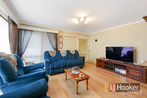 Property photo of 24 Cotham Square Hampton Park VIC 3976