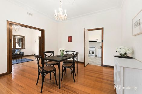 Property photo of 124 Maltravers Road Ivanhoe VIC 3079